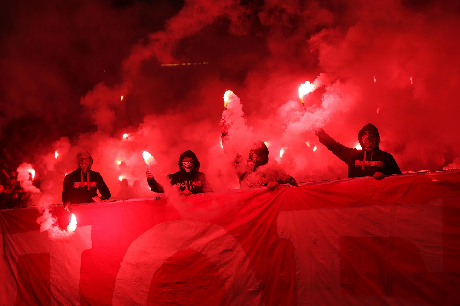 Crvena Zvezda fans