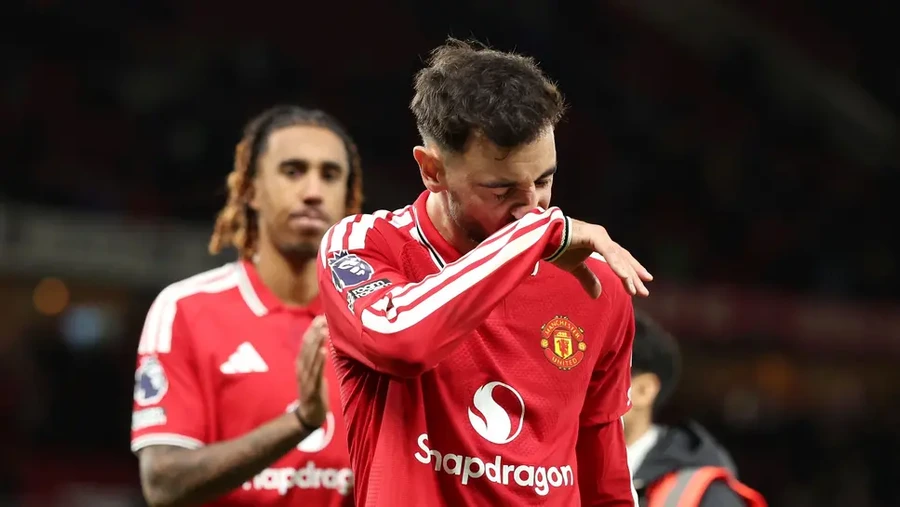 Manchester United suffer their worst start to a season in 40 years