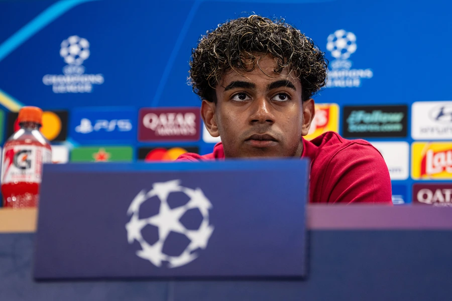 Barcelona Host Feyenoord at Spotify Camp Nou in Champions League Opener
