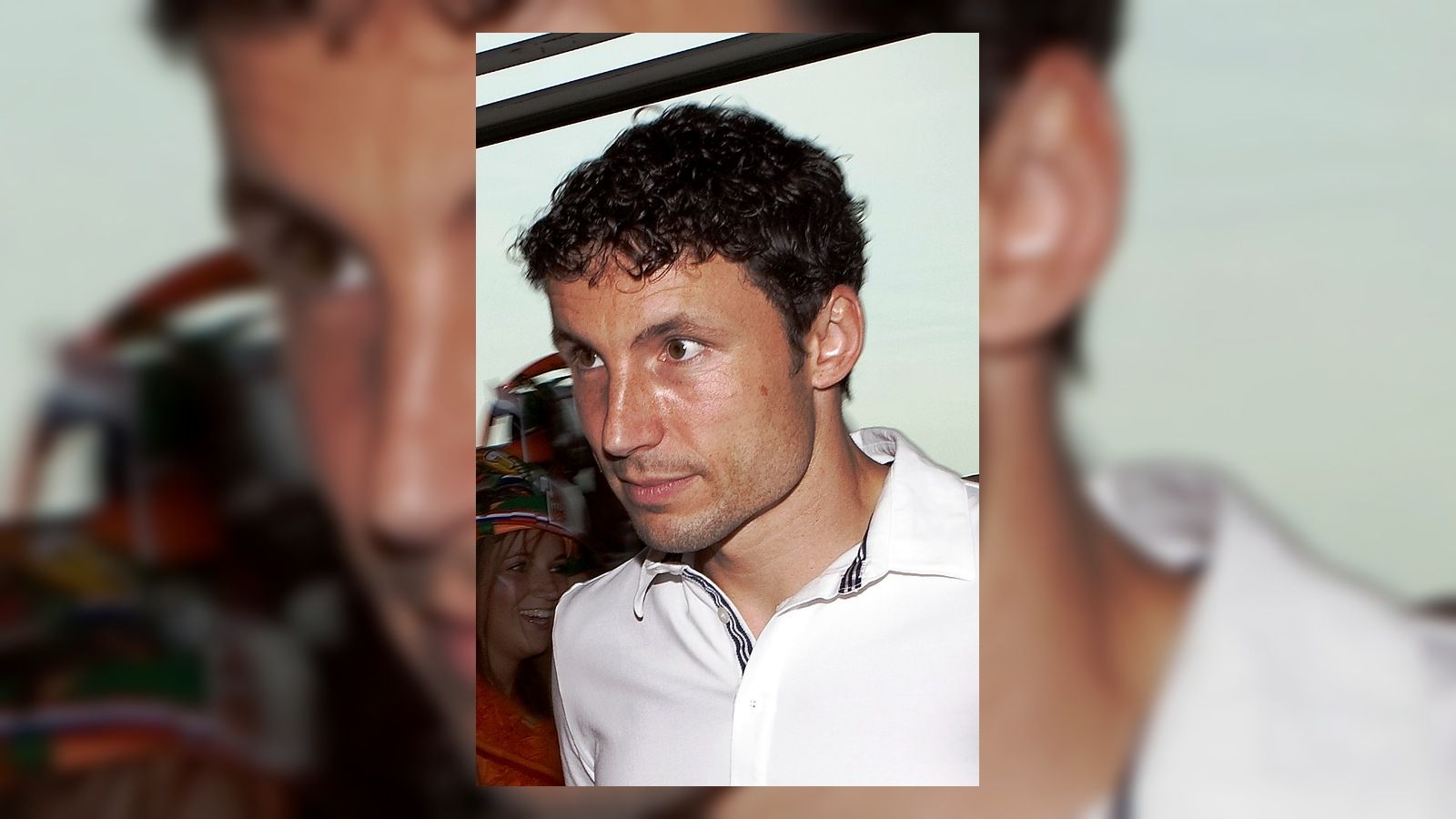 Белгия повери националния отбор на Марк ван Бомел