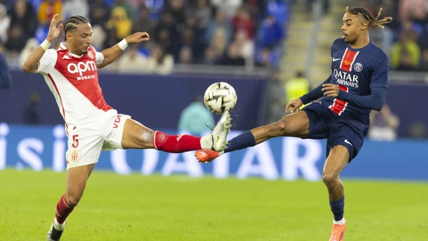 DOHA, QATAR - JANUARY 05: Thilo Kehrer (L) AS Monaco in action during the French Champions' Trophy (Trophee des Champions) final football match between Paris Saint-Germain (PSG) and AS Monaco (ASM) at the Stadium 974 in Doha, Qatar on January 05, 2025.