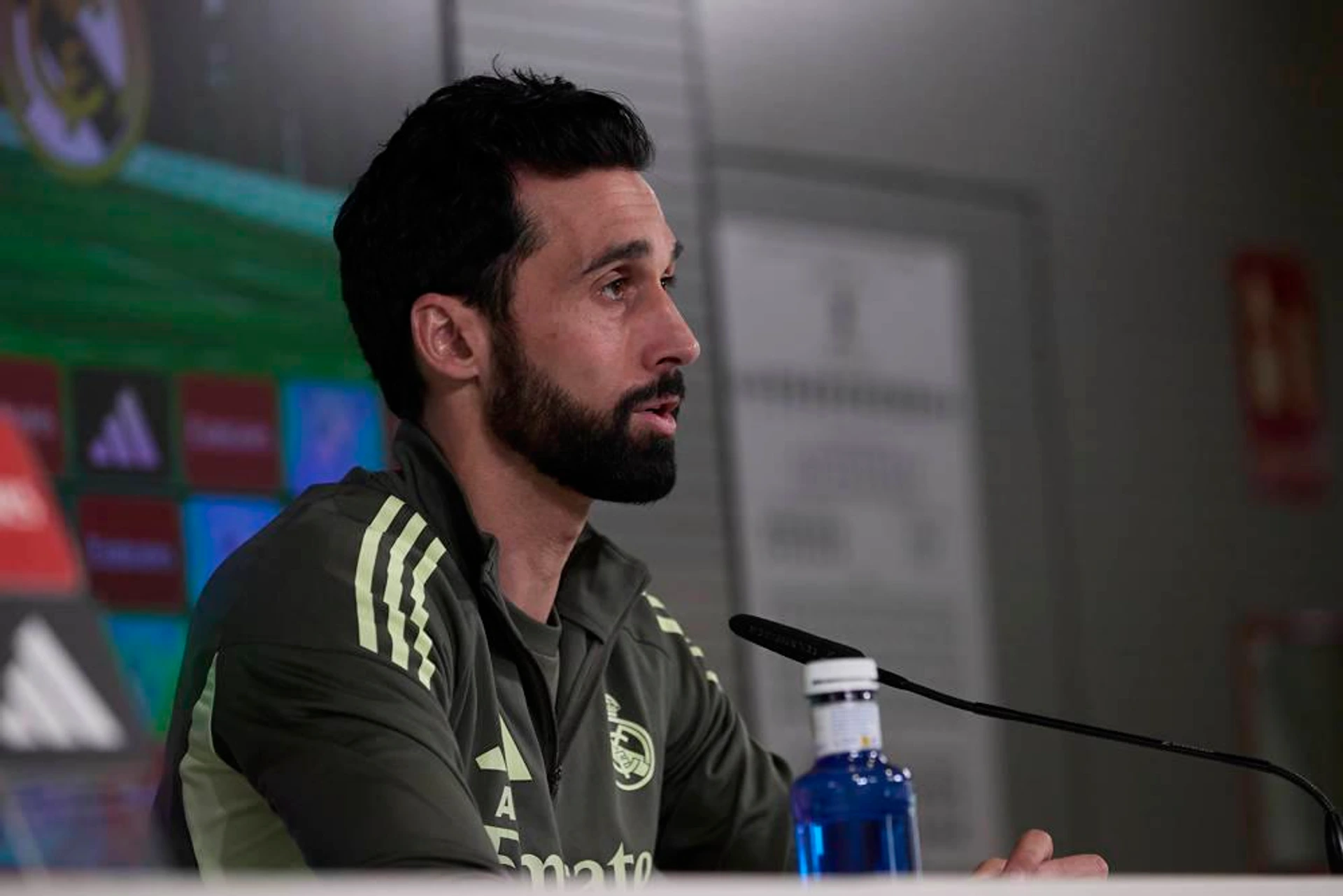 Real Madrid CF training session and press conference, PK, Pressekonferenz in Spain - 05 Mar 2026 Alvaro Arbeloa, the head coach of Real Madrid CF, attends a press conference during the training session at Ciudad Real Madrid, on the eve of the LaLiga EA Sports 2025 2026 week 27 football match between RC Celta de Vigo and Real Madrid CF. Madrid Spain Copyright: xFedericoxTitonex xSOPAxImagesx FTITONE_001