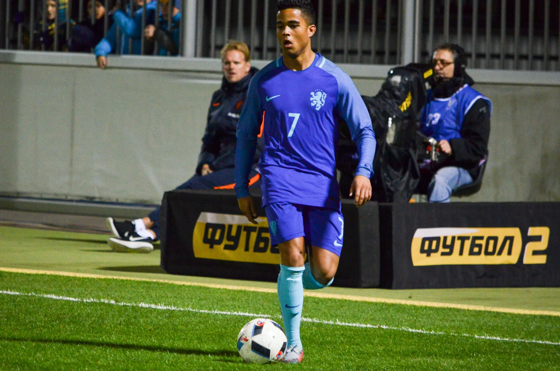 Lipsia, Justin Kluivert: “Spero di rimanere a lungo”