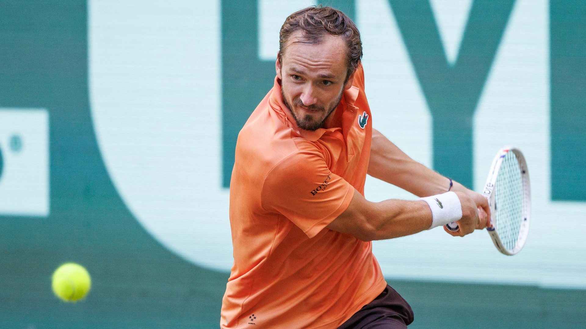 19 June 2026, ATP Tour - Halle, Westphalia, Daniil Medvedev hits a backhand. 