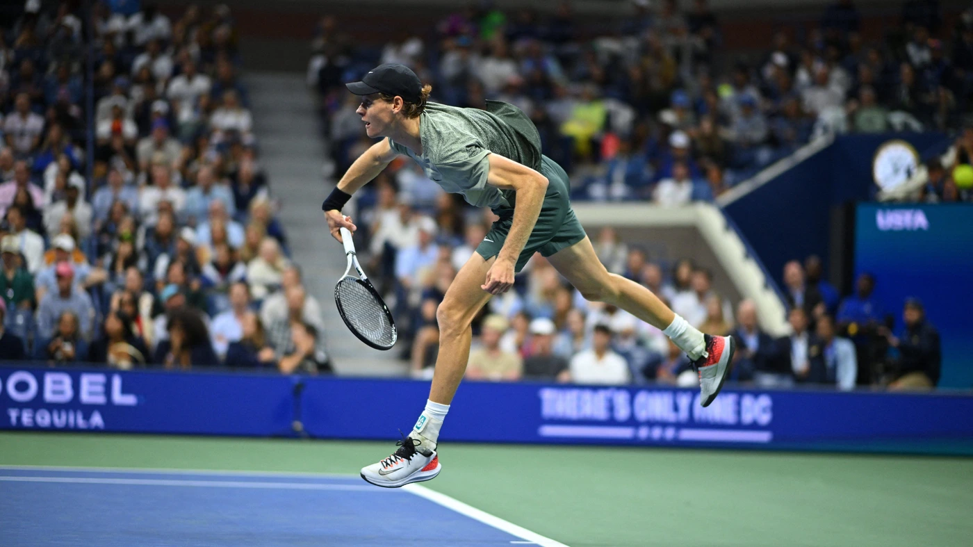 Jannik Sinner (ITA) during his fourth round match at the 2024 US Open at Billie Jean National Tennis Center in New York City, NY, USA, on September 2, 2024