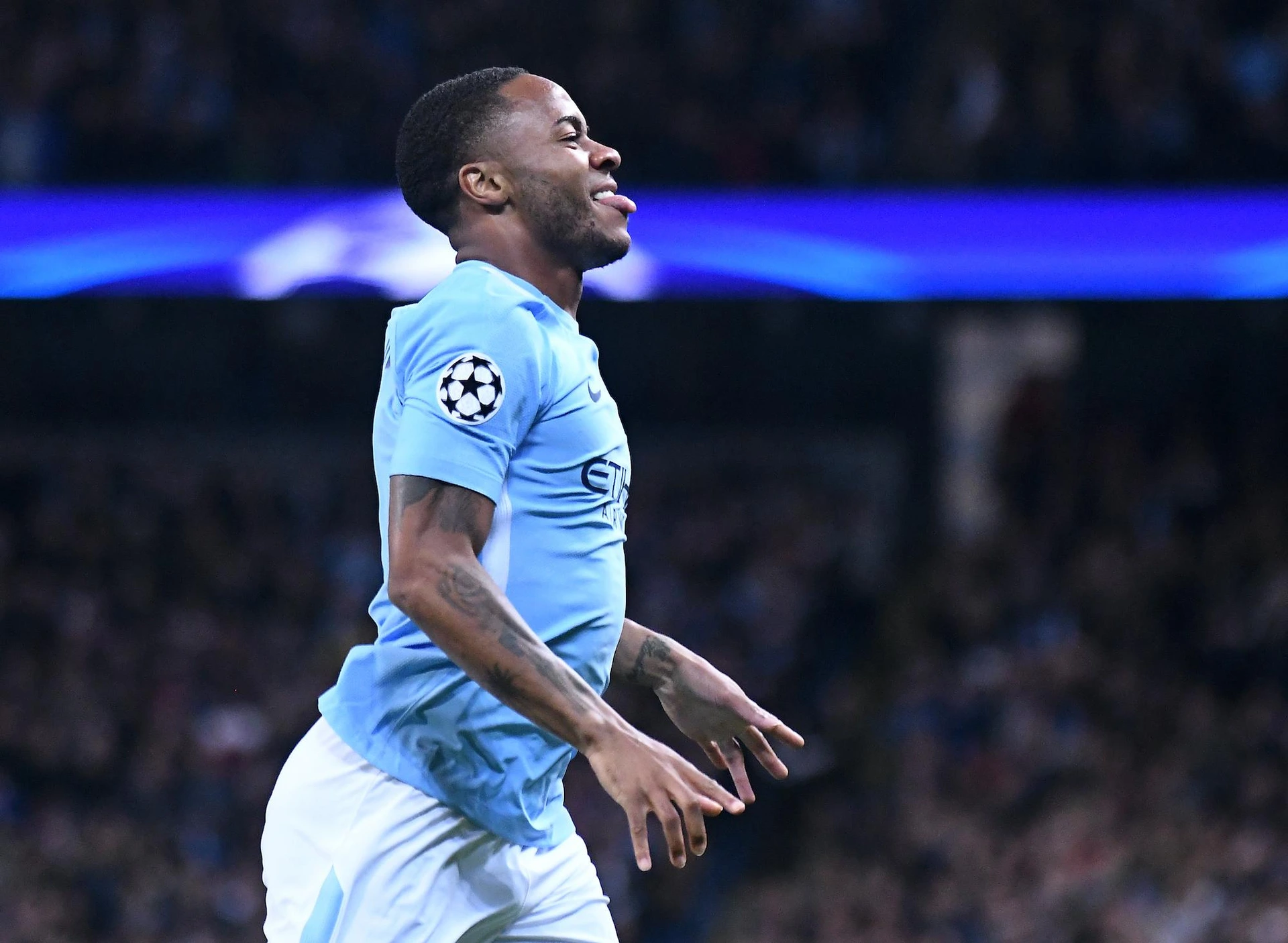 Chelsea, il primo colpo è Sterling