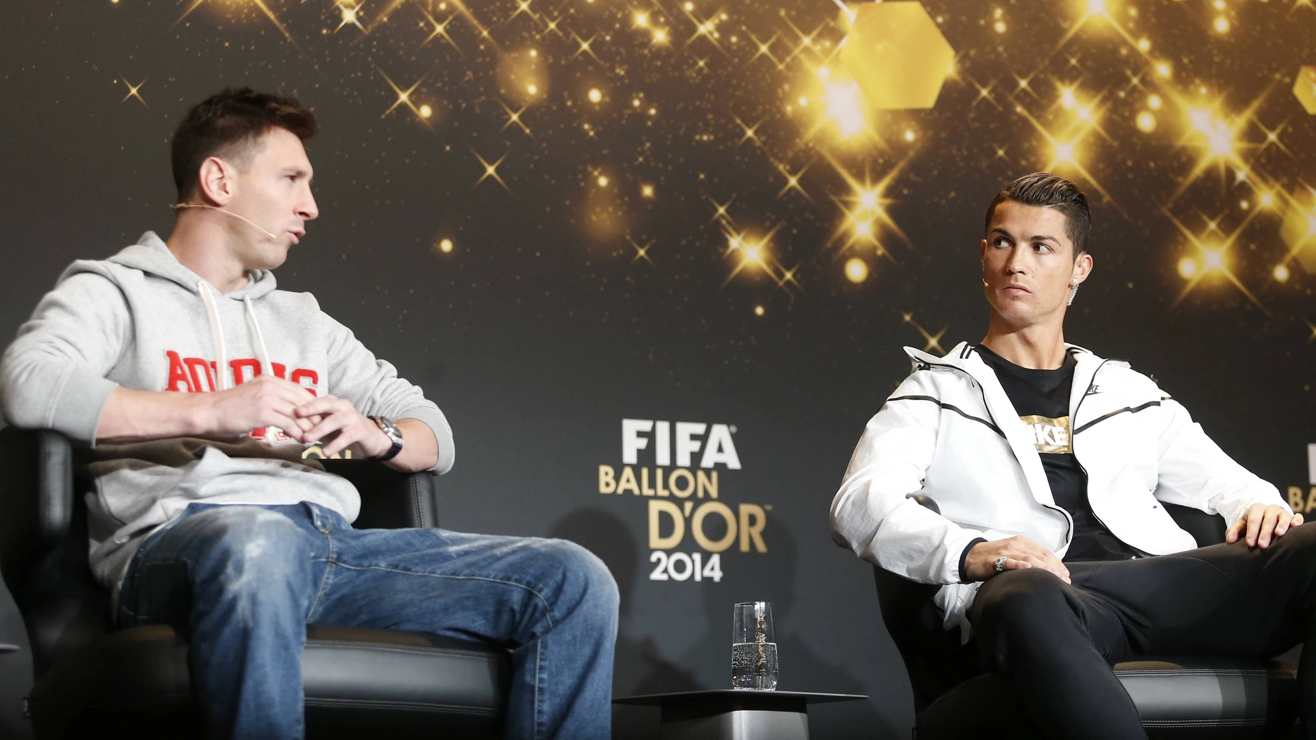 Balloon D Or 2014 Awards Press Conference press conference Press conference in This Picture Manuel later Lionel Messi and Cristiano Ronaldo