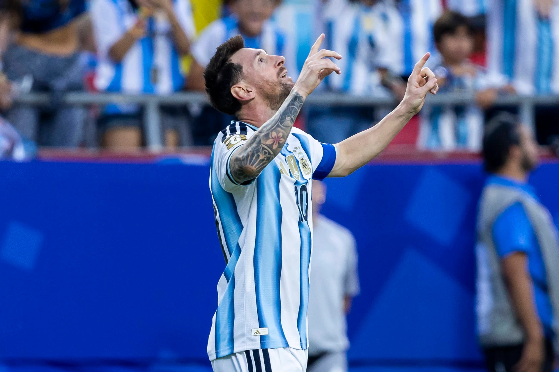 KANSAS CITY, MO - JUNE 16: Lionel Messi 10 of Argentina celebrates his opening goal during the FIFA World Cup, WM, Weltmeisterschaft, Fussball 2026 Group J match between Argentina and Algeria on Ju...