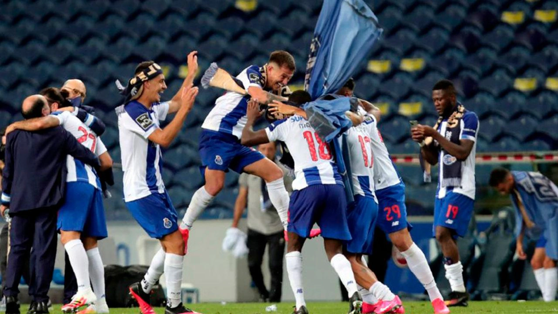 Порто без драми ще победи