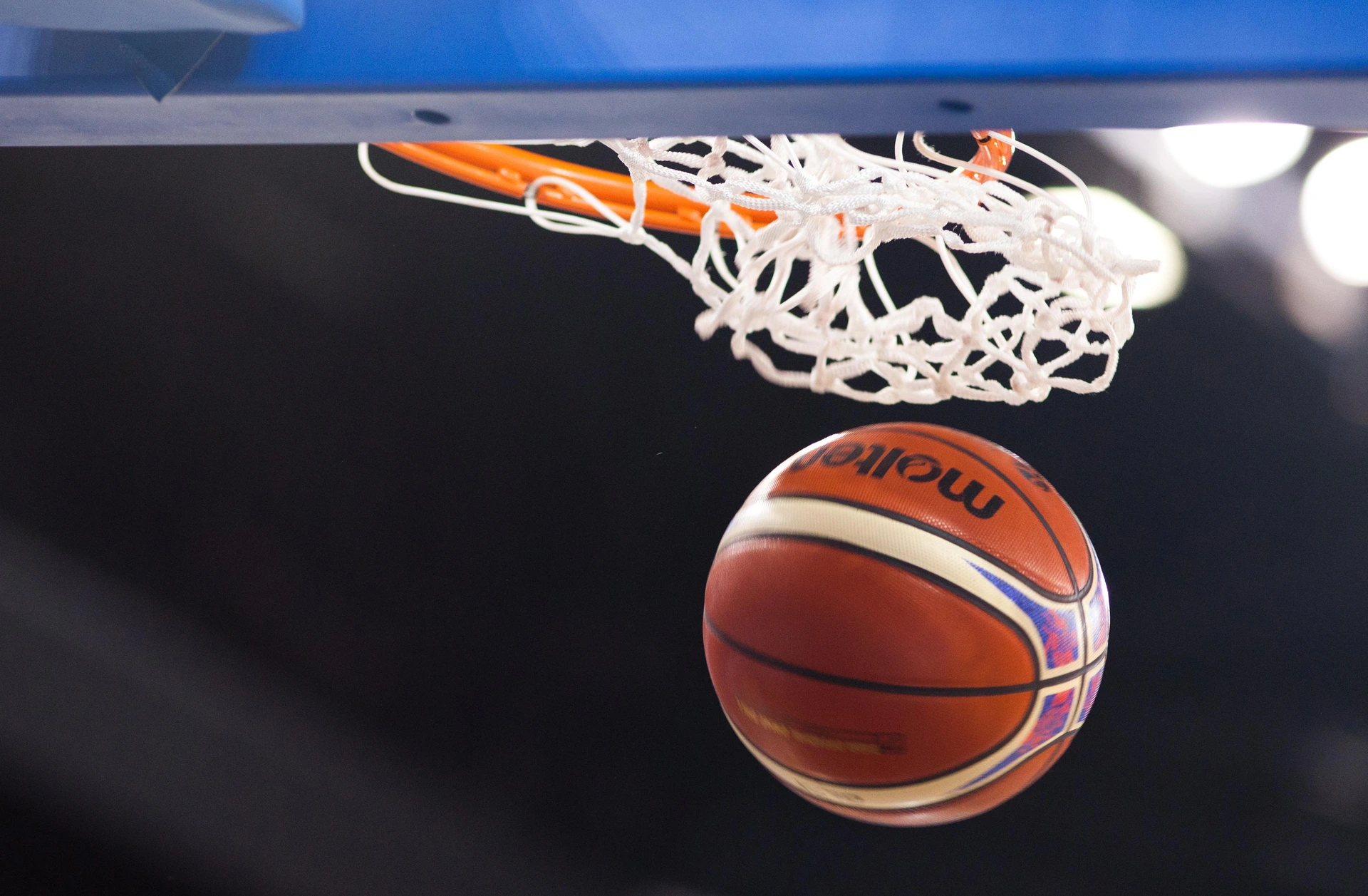 Pesaro-Cremona: è scontro salvezza