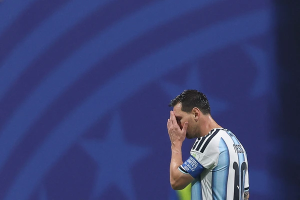 Argentina's forward #10 Lionel Messi reacts after missing a penalty during the 2026 World Cup match between Argentina and Egypton July 7, 2026. 