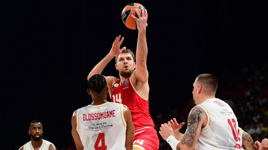 🏀 EВРОЛИГА: Олимпиакос ще приключат в три мача с Монако
