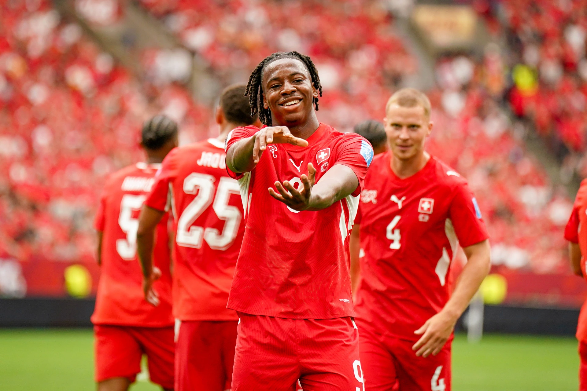 Kanada: Fußball FIFA Weltmeisterschaft 2026 Gruppenphase Schweiz vs Kanada BC Place Stadium (Vancouver, British Columbia): Tor und Torjubel zum 2:0 durch Johan Manzambi (Schweiz, 9) Freude, Emotion...