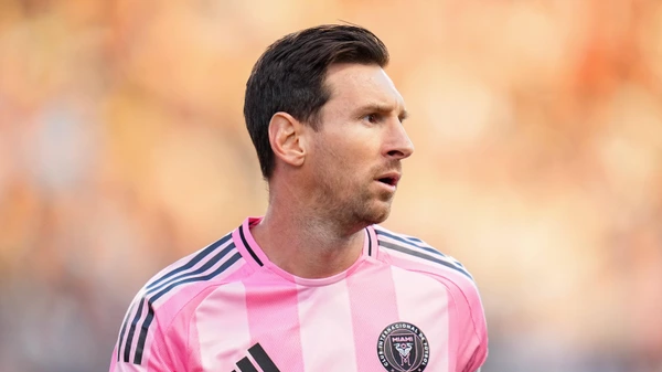 May 24, 2025: Inter Miami Forward Lionel Messi 10 stands on the field during the first half of an MLS, Fussball Herren, USA match against the Philadelphia Union at Subaru Park in Chester, Pennsylvania.