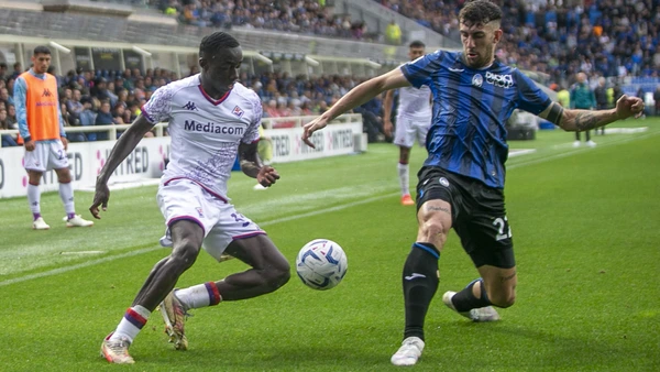 Italian soccer Serie A match - Atalanca BC vs ACF Fiorentina Michael Kayode of ACF Fiorentina dribring Matteo Ruggeri of Atalanta BC during Atalanta BC vs ACF Fiorentina