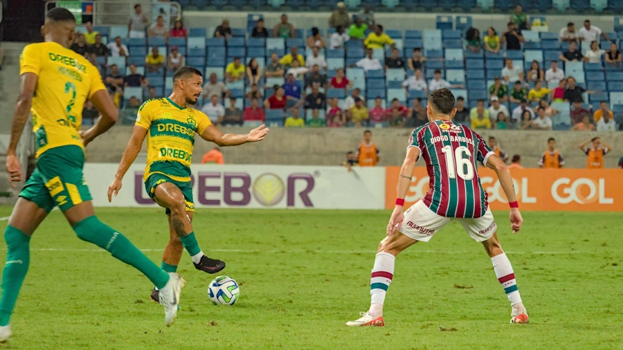 ⚽ ФУТБОЛ МИКС: Чиста мрежа за Флуминензе срещу Куяба