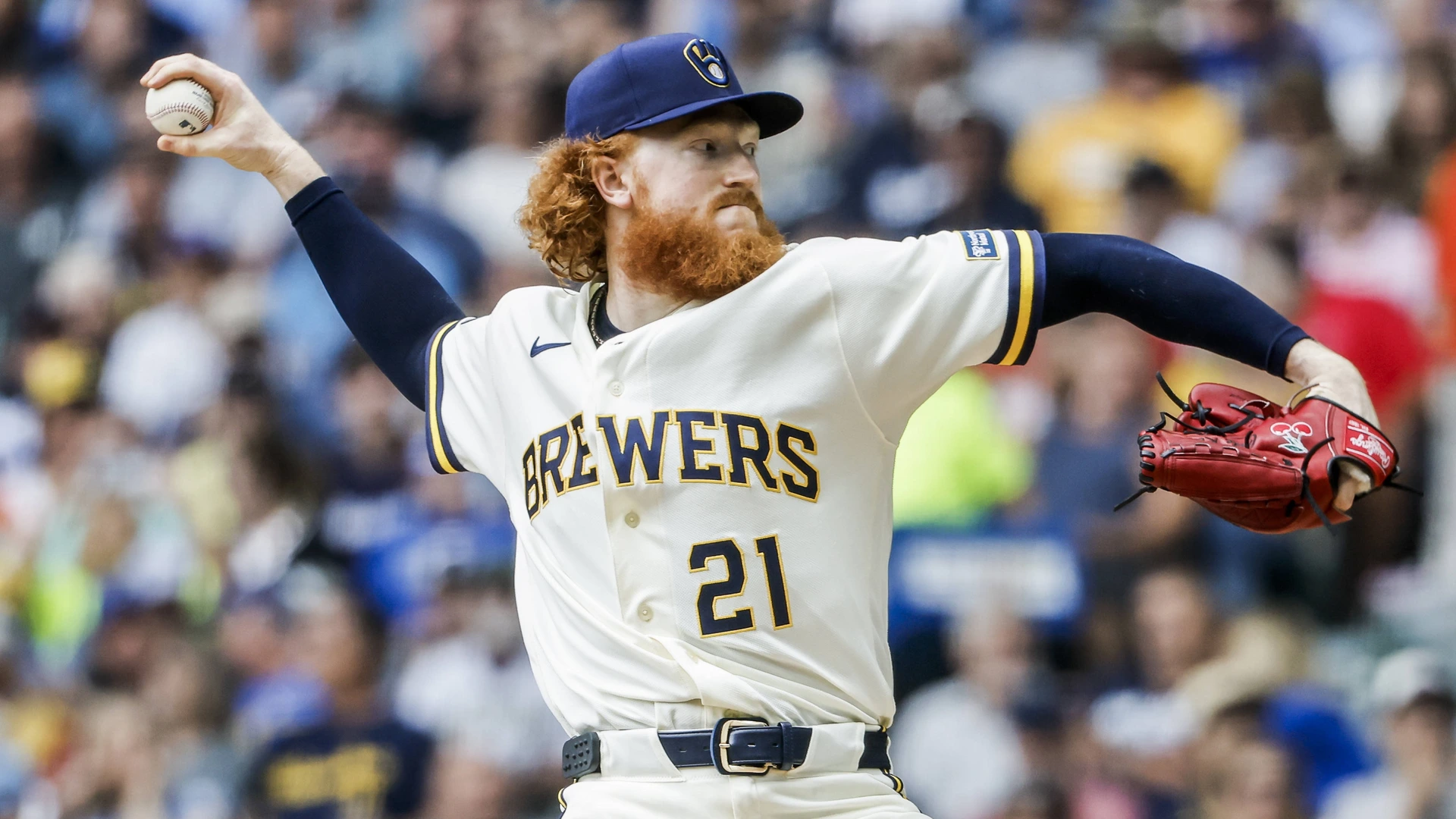 Milwaukee Brewers starting pitcher Dustin May throws in the first inning of the MLB game between the Pittsburgh Pirates and the Milwaukee Brewers at American Family Field in Milwaukee, Wisconsin on Thursday, August 6, 2026.