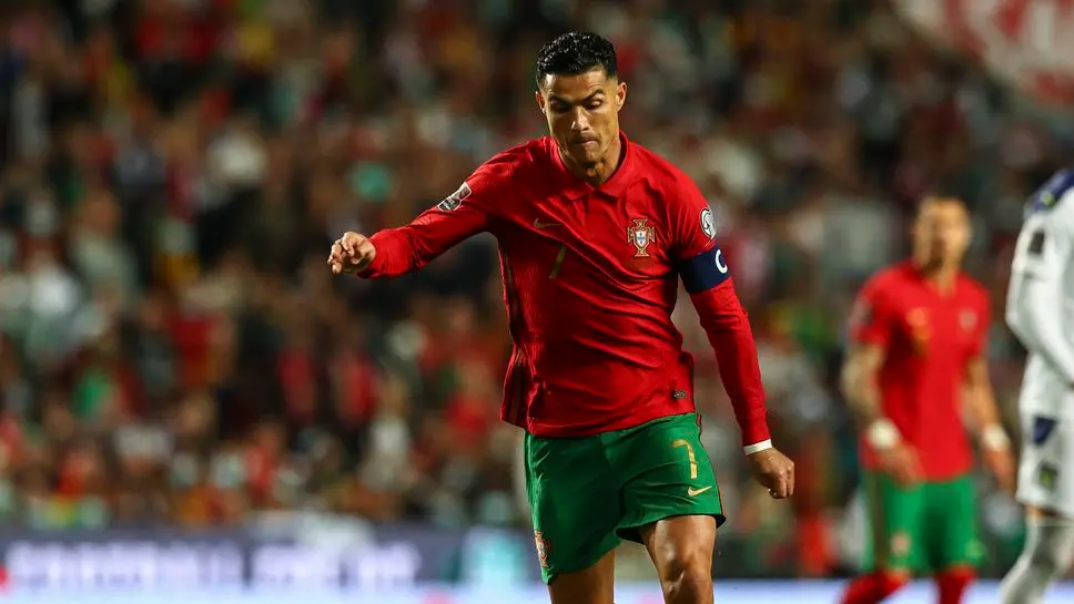 Ronaldo Hamstring Scare Puts Portugal's World Cup Preparation at Risk