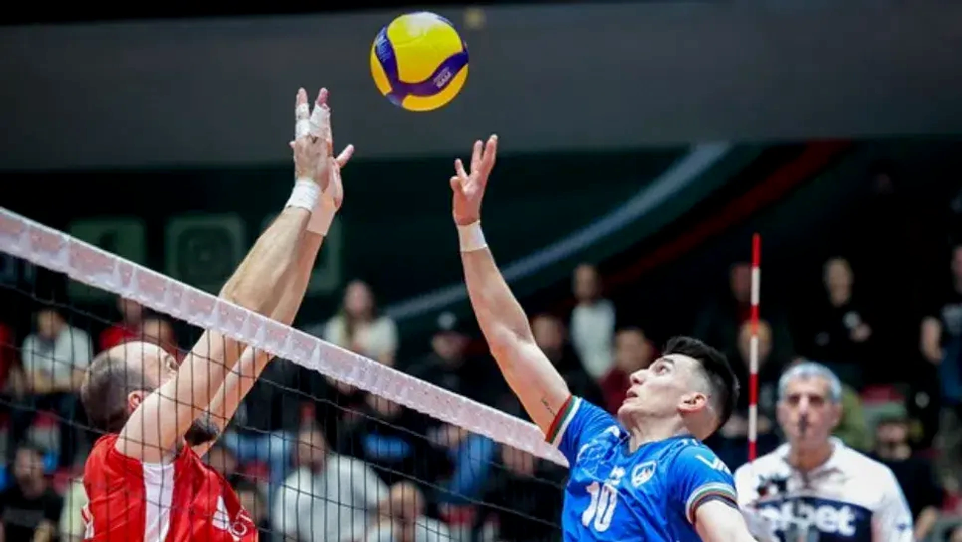 Столично дерби и още един вълнуващ полуфинал в efbet Супер Волей