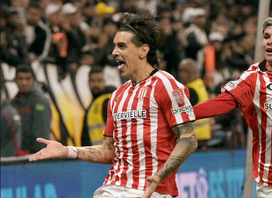 🌟 ALEXIS CASTRO, JUGADOR DESTACADO Y HÉROE