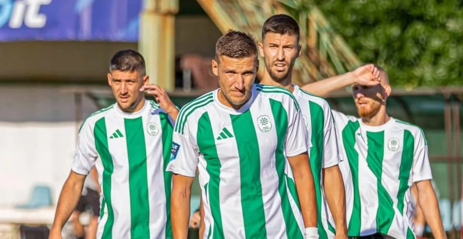 Вихрен и Фратрия поглеждат към върха във Втора лига