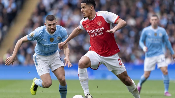 William Saliba of Arsenal and Mateo Kovacic of Manchester City in action during the Premier League match between Manchester City and Arsenal FC at Etihad Stadium on March 31, 2024