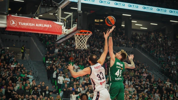 Panathinaikos Athens V Milano - Turkish Airlines EuroLeague Nikola Mirotic and Juancho Hernangomez participate in the Panathinaikos-Milano game for the Turkish Airlines EuroLeague in Athens, Greece, on December 17, 2024. Athens Greece