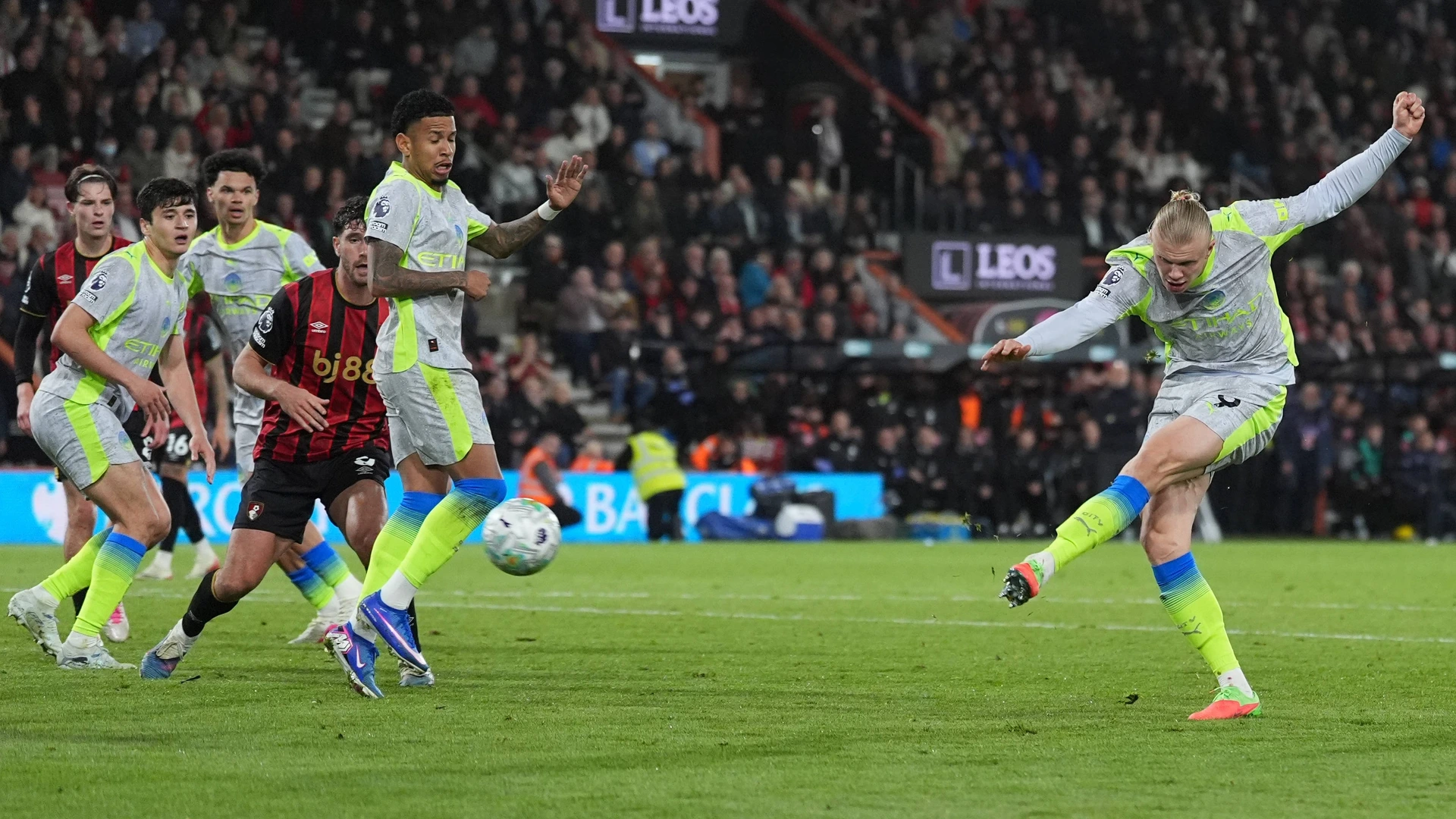 Bournemouth v Manchester City, Premier League, Football, Vitality Stadium, Bournemouth, UK - 19 May 2026 GOAL 1-1. Erling Haaland of Manchester City scores the equaliser. 