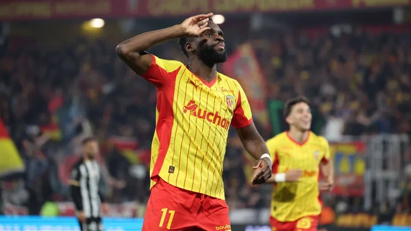 1️⃣2️⃣ гол за сезона в Лига 1 за Одсон Едуард 🔥