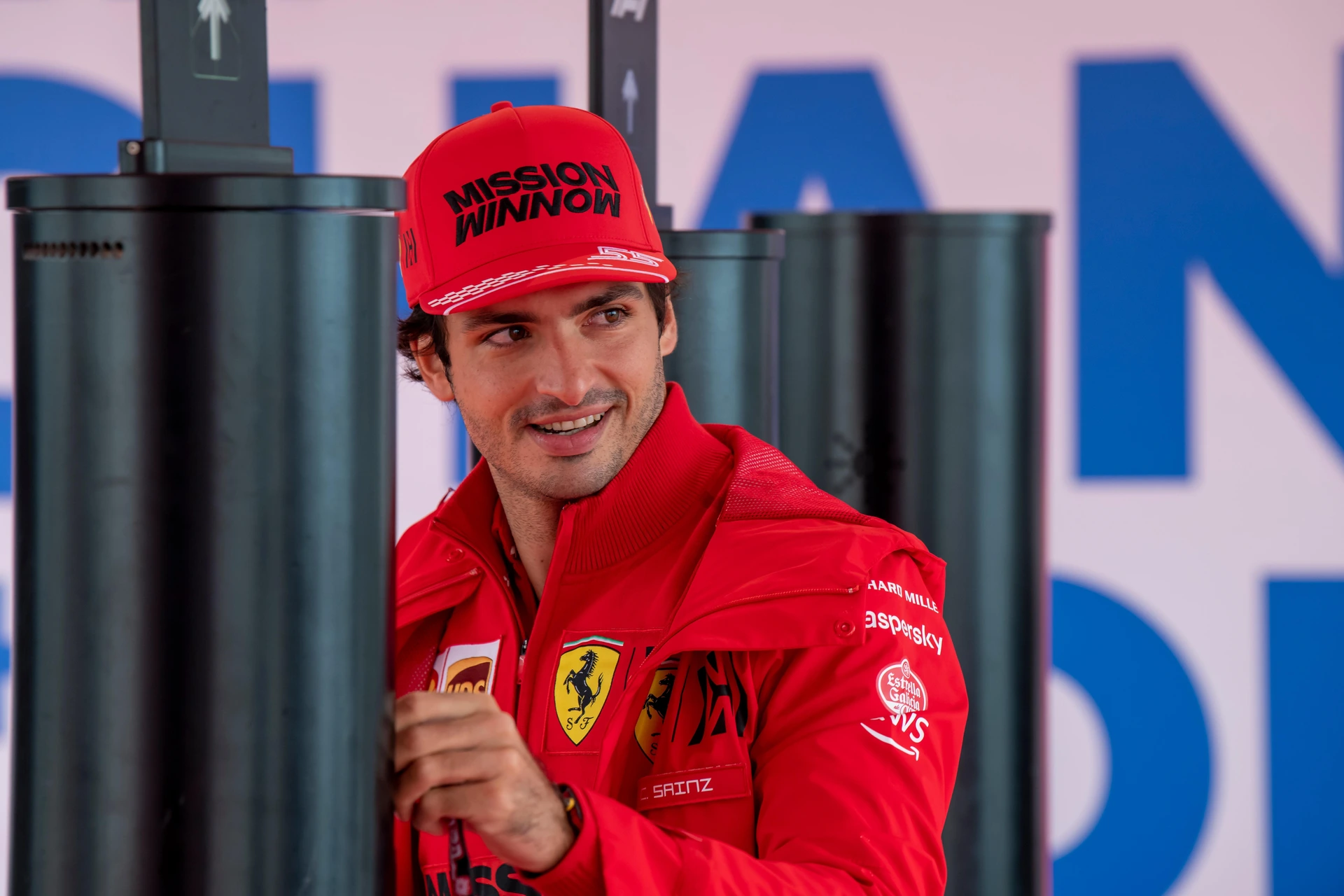 Australia, le Ferrari dominano la scena