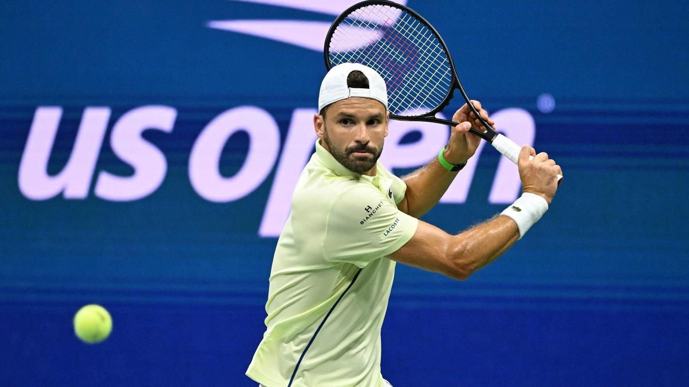 Grigor Dimitrov on Arthur Ashe Stadium at the USTA Billie Jean King National Tennis Center