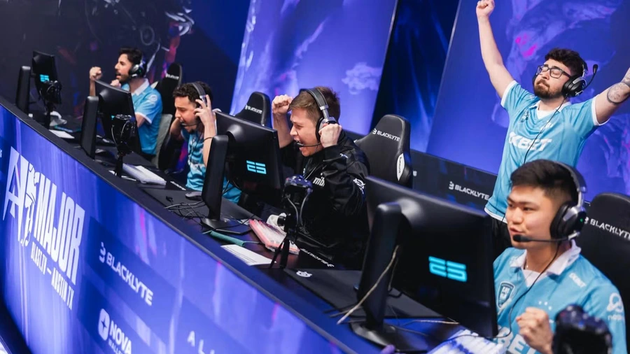 🎮 ESPORTS: FaZe Clan срещу MIBR в днешния "WINBET Мач на Деня"!