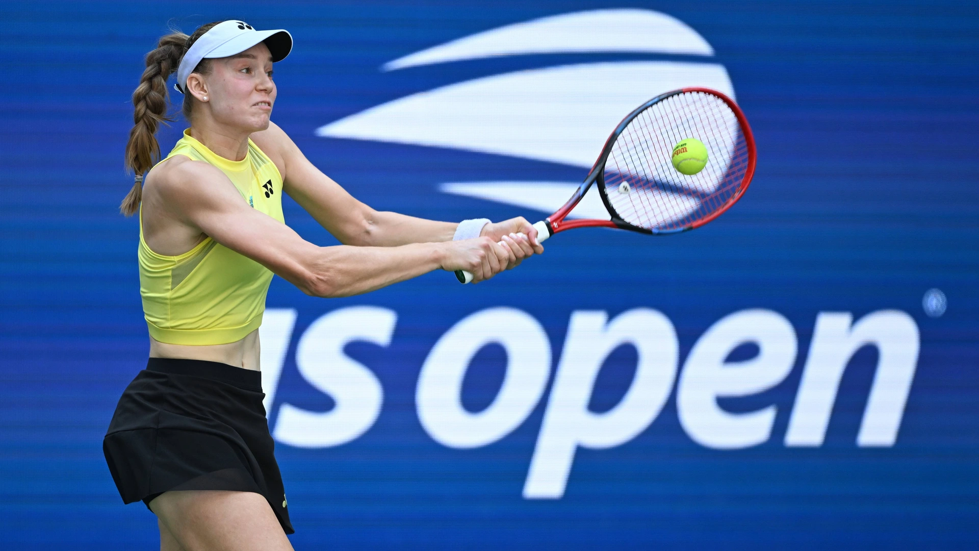 Elena Rybakina hits a return during the women s singles quarterfinal between Elena Rybakina of Kazakhstan and Zheng Qinwen of China at the 2026 US Open tennis championships in New York, the United States, Sept. 9, 2026