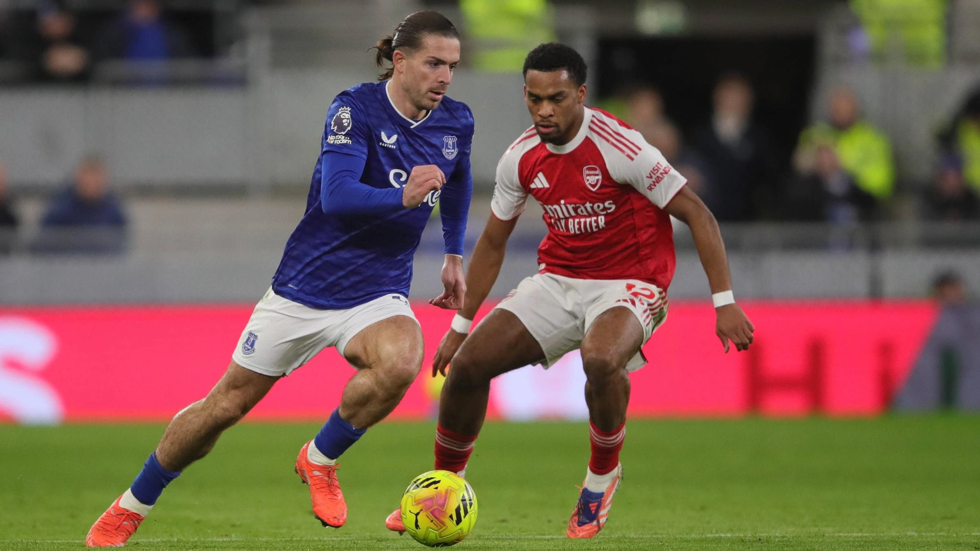 Everton v Arsenal, Premier League Jack Grealish of Everton and Jurrien Timber of Arsenal during the Premier League match between Everton and Arsenal at Hill Dickinson Stadium, Liverpool, England on 20 December 2025.