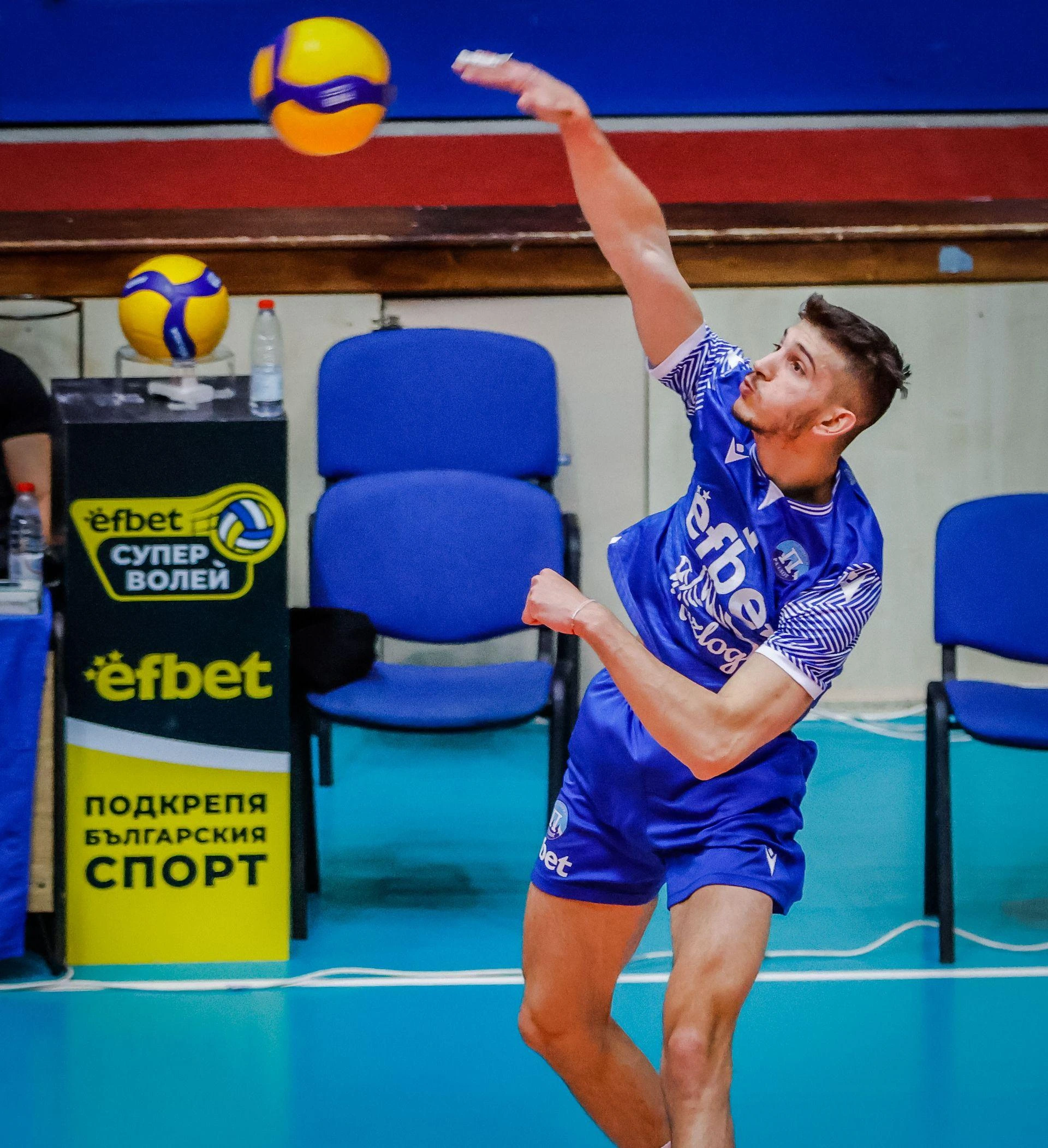 Още един волейболен национал ще играе в шампионата на Русия