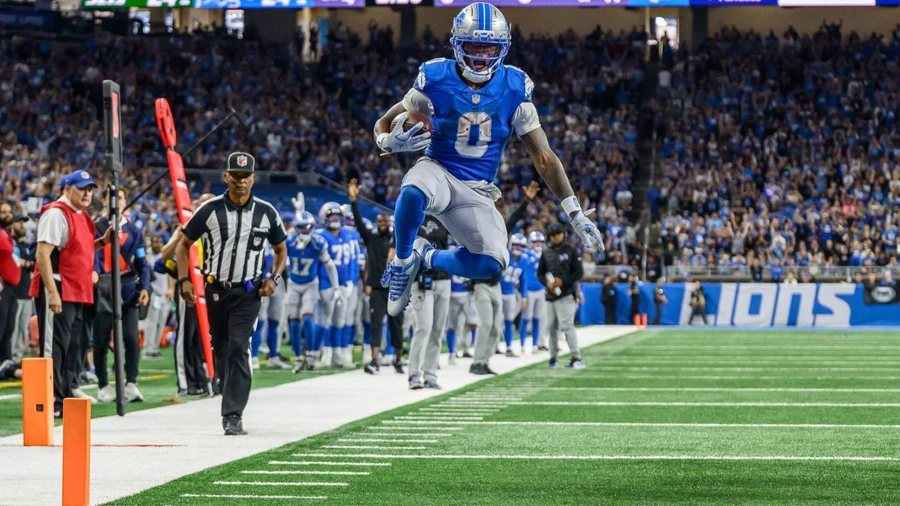 NFL: Порой от точки между Аризона и Детройт