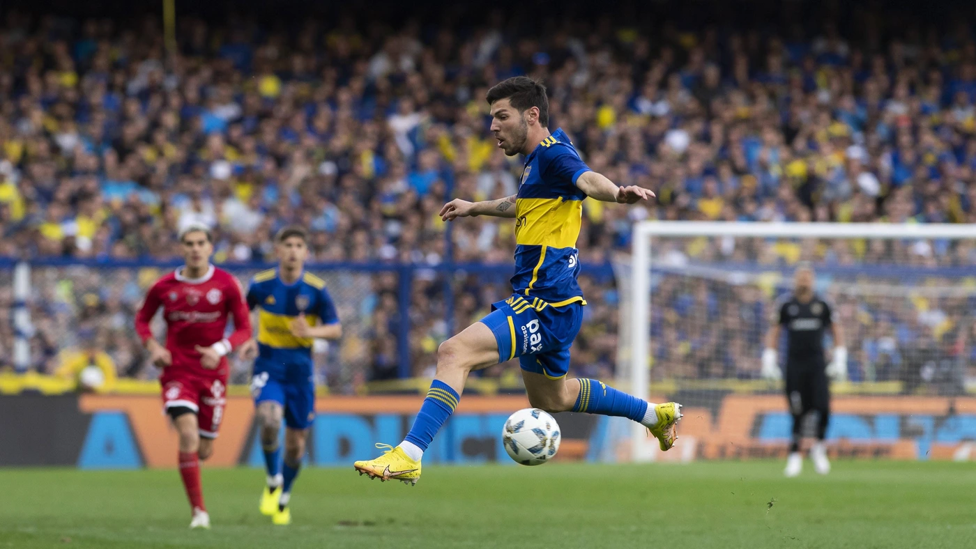 Agustín Martegani in action during a Liga Profesional 2024 match between Boca Juniors and Barracas Central at Estadio Alberto J. Armando. Final Score: Boca Juniors 1 - 1 Barracas Central
