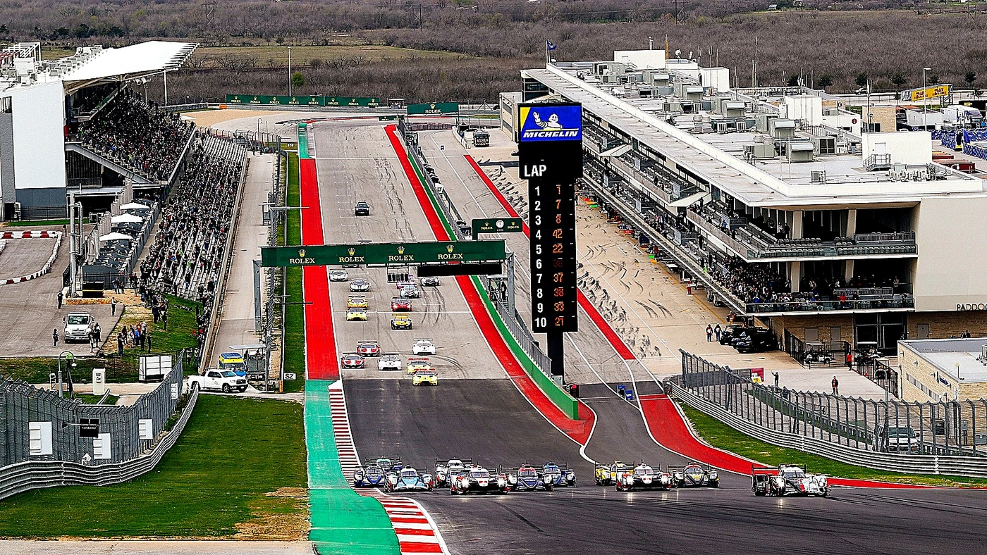 WEC – старт на състезание от Световния шампионат по издръжливост