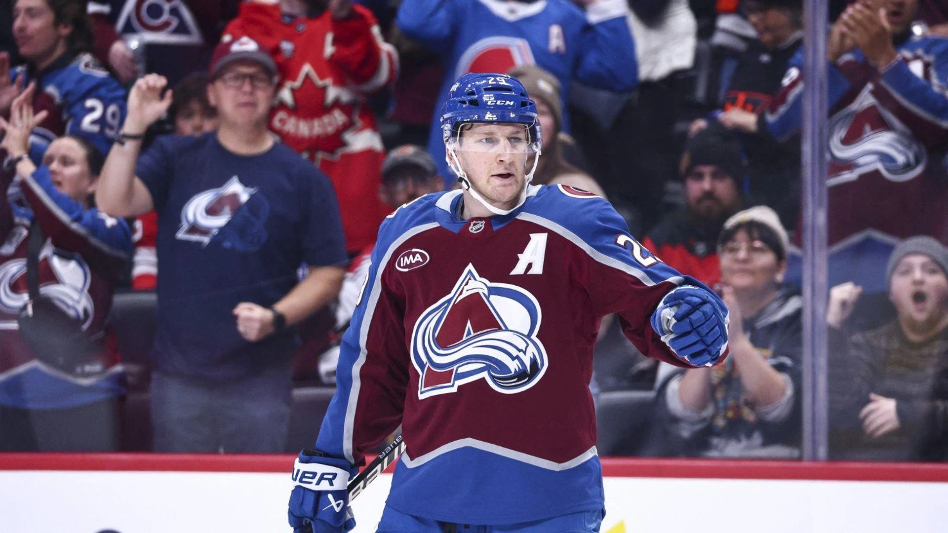 Нейтън Макинън Колорадо Аваланч НХЛ NHL news.winbet.bg