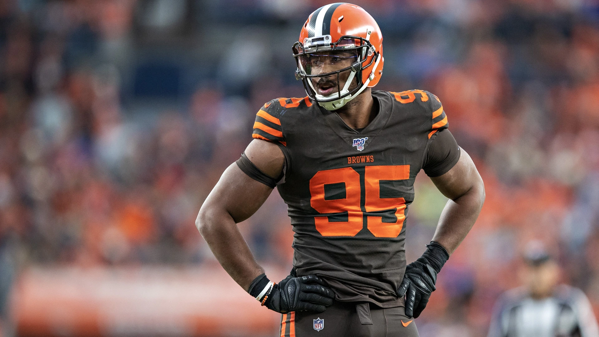  Myles Garrett #85 of the Cleveland Browns looks over the offense during the second half of a game against the Denver Broncos at Broncos Stadium at Mile High on November 3, 2019 in Denver, Colorado.