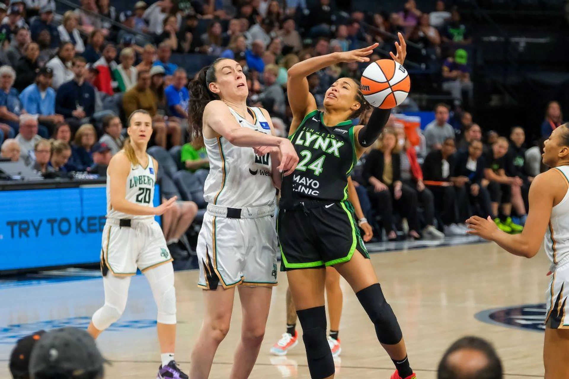 WNBA: Ню Йорк - Минесота е като репетиция за финалите наесен