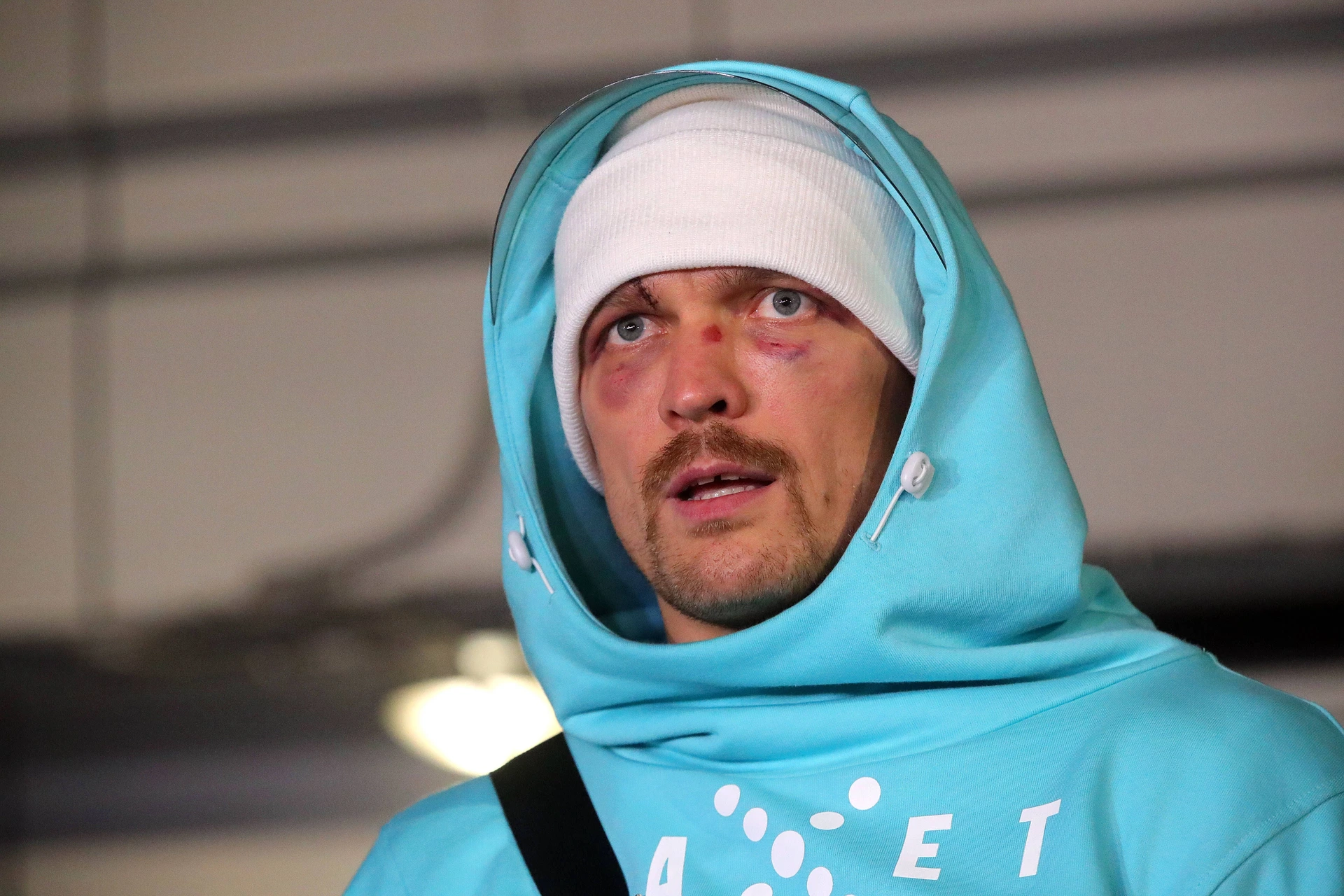 KYIV REGION, UKRAINE - SEPTEMBER 27, 2021 - Current WBA, WBO, IBF and IBO world heavyweight champion Oleksandr Usyk is pictured during a briefing at Boryspil International Airport following a UD win over Anthony Joshua in the September 25 match at the Tottenham Hotspur Stadium, Kyiv Region, northern Ukraine. Briefing of Oleksandr Usyk Copyright: xPavlo_Bagmutx