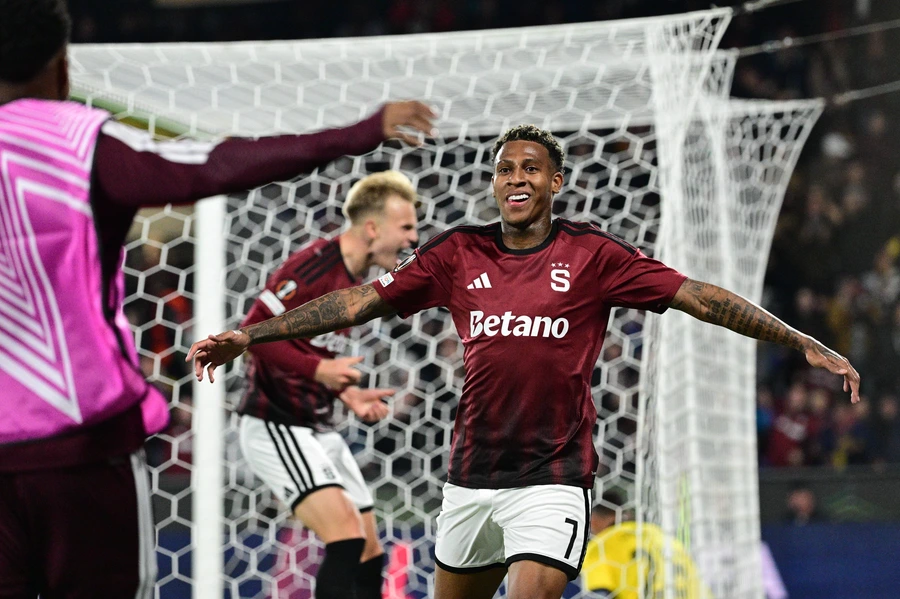 Olympiacos Host Sparta Prague in Europa League Battle of the Unbeaten