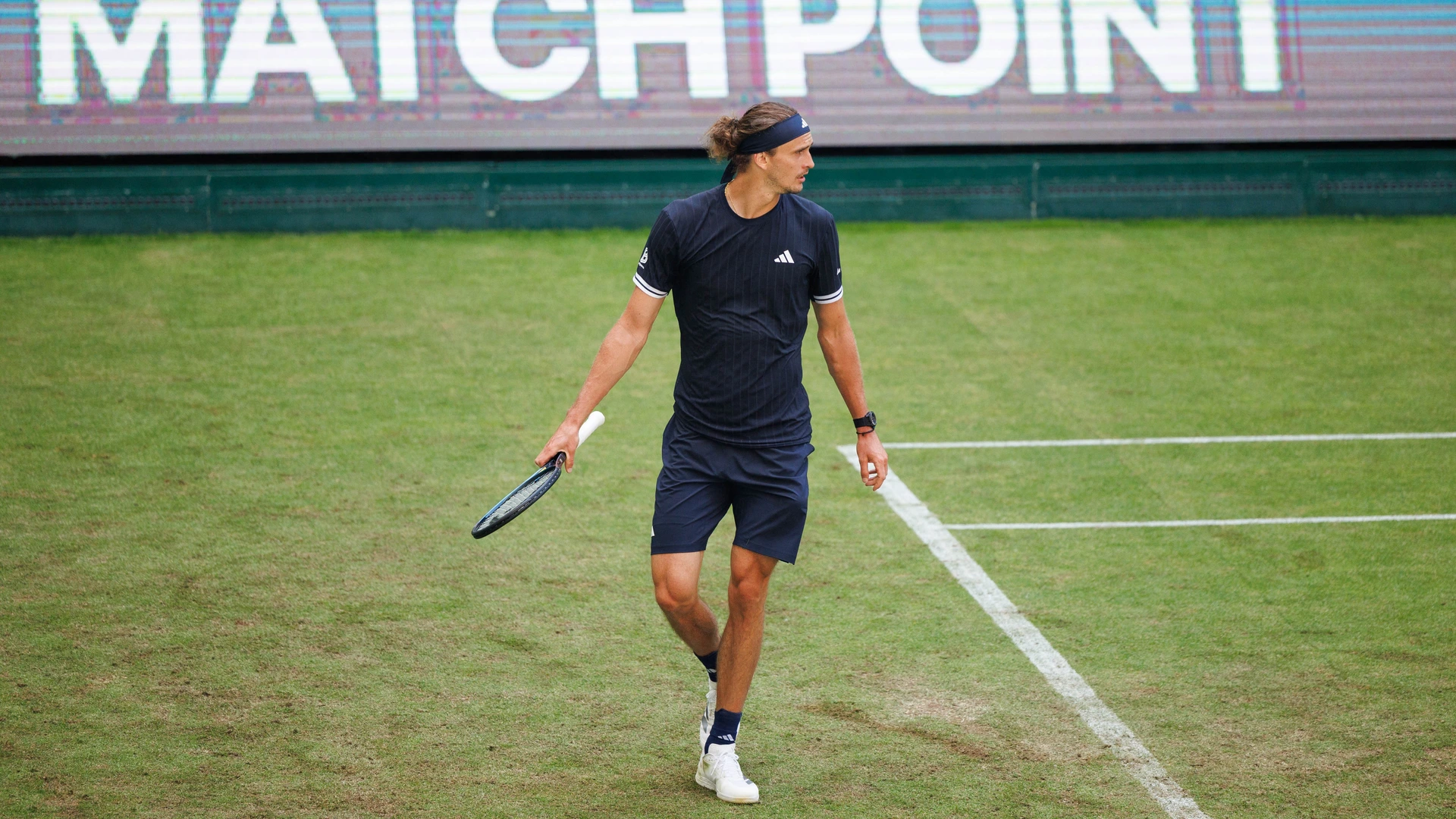 16 June 2026, ATP Tour - Halle. Alexander Zverev is facing match point.