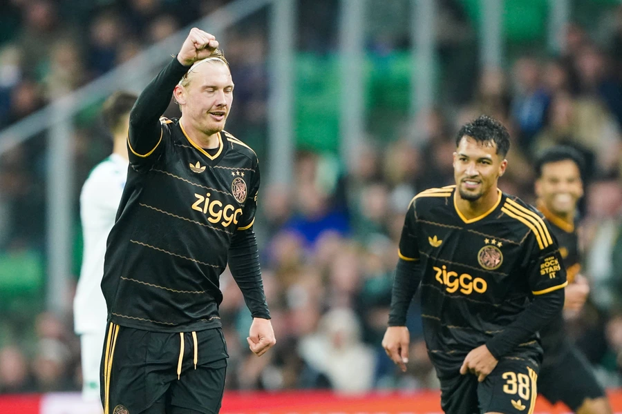 Ajax Host Atalanta in Heavyweight Europa Conference League Clash
