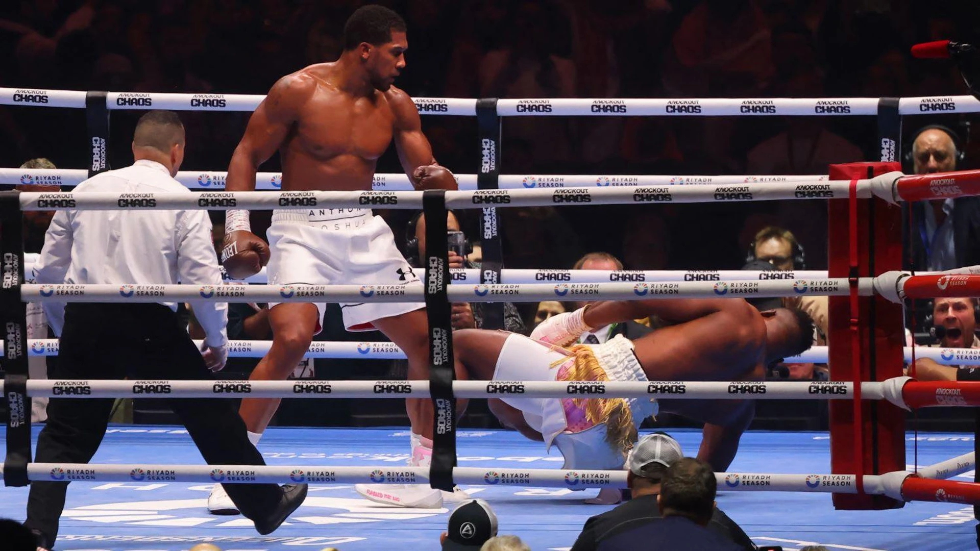 🥊 БОКС: Антъни Джошуа ще бие Даниел Дюбоа с нокаут