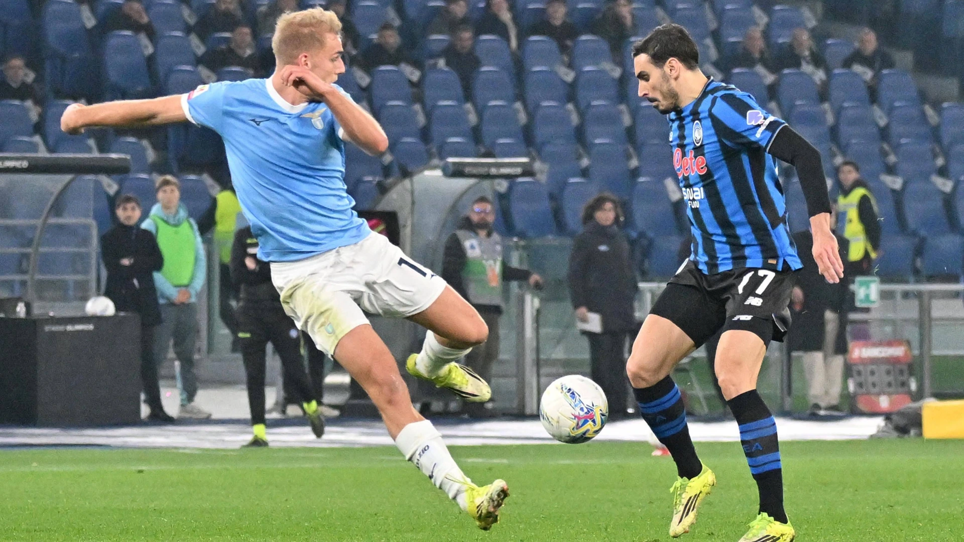 ITALY, ROMA - MARCH 04: Davide Zappacosta during the Italian Cup championship 2025-2026 football match between Lazio and Atalanta at Olimpico