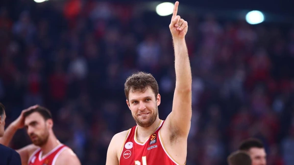 🏀ЕВРОЛИГА: Везенков ще разнищи мрежичката на Анадолу Ефес
