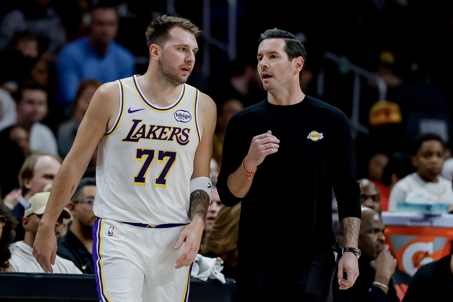БАСКЕТБОЛ/NBA: Битката за Лос Анджелис – Клипърс посрещат Лейкърс 