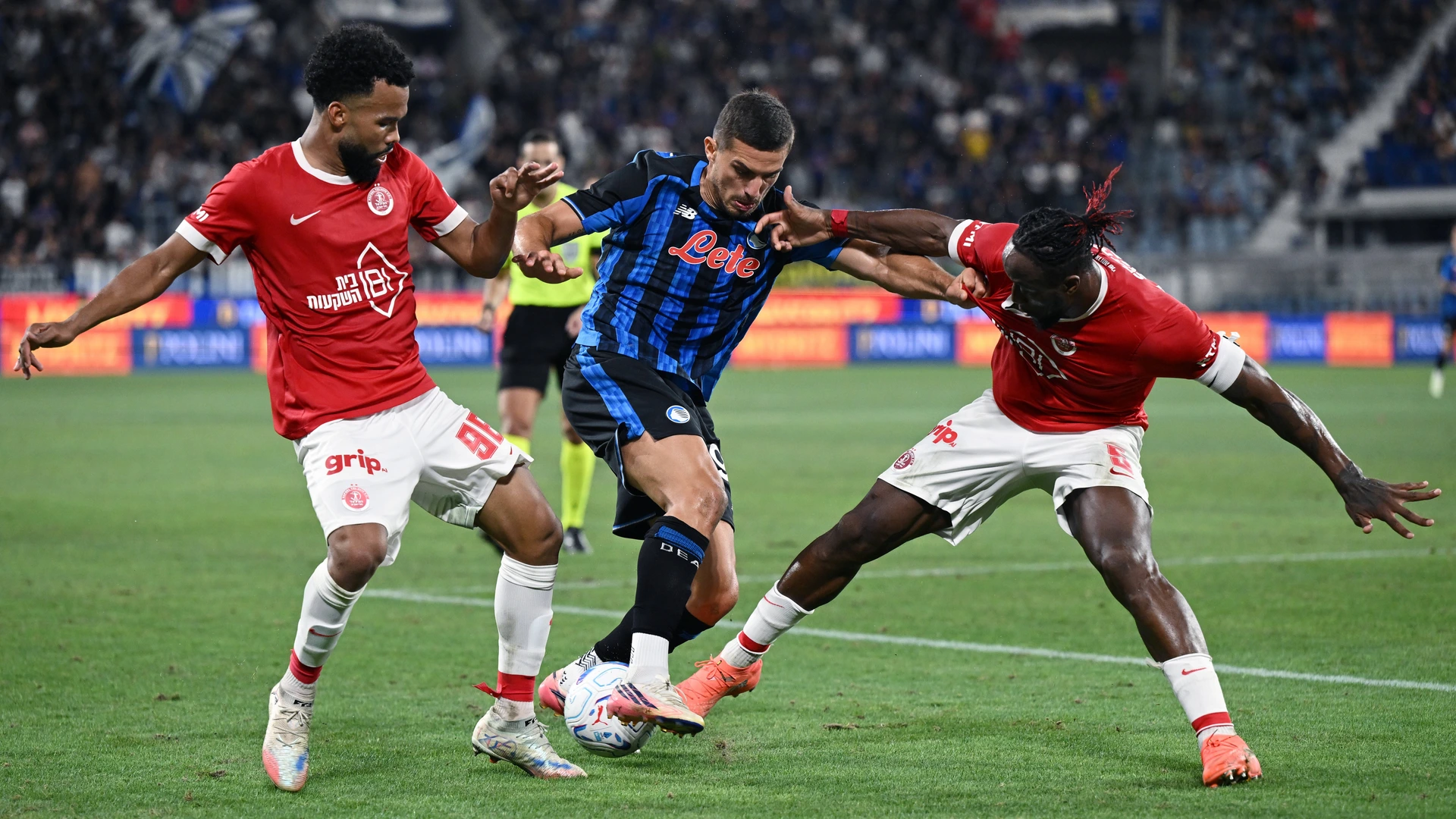 Bergamo 20/08/2026 - Conference League / Atalanta-Hapoel Tel Aviv /Falcao-Fernand Mayembo-Nikola Krstovic